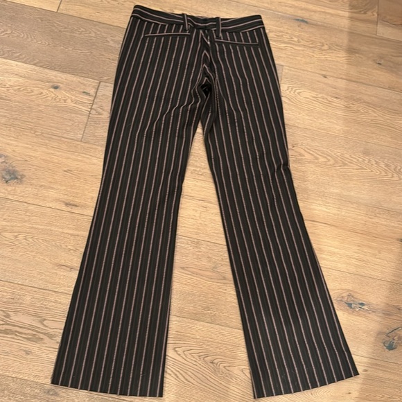 Very cute Joie wide bottom low cut pants worn twice - Picture 5 of 5